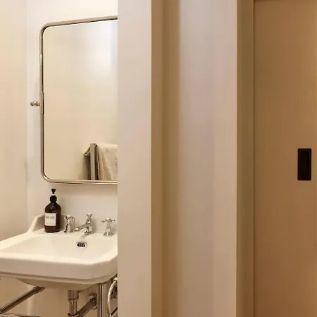 Apartment Marais Historique L Loft De 4 Ch Et 4 Sdb Avec Climatisation Paris
